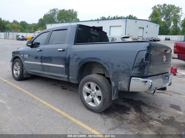 Photo 2 VIN: 3C6RR7LT9JG230152 - RAM 1500 