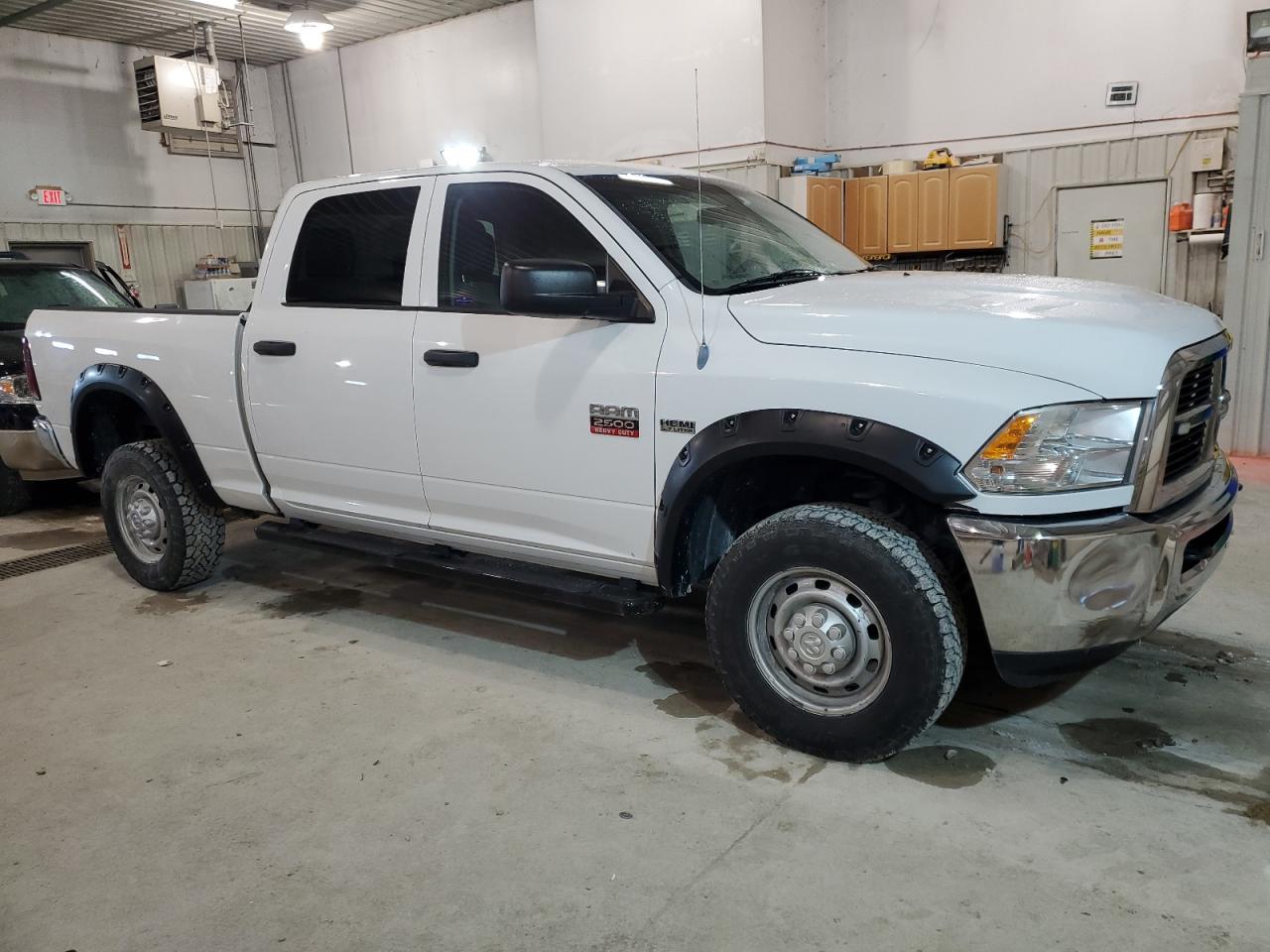 Photo 3 VIN: 3C6TD5CT8CG259296 - DODGE RAM 