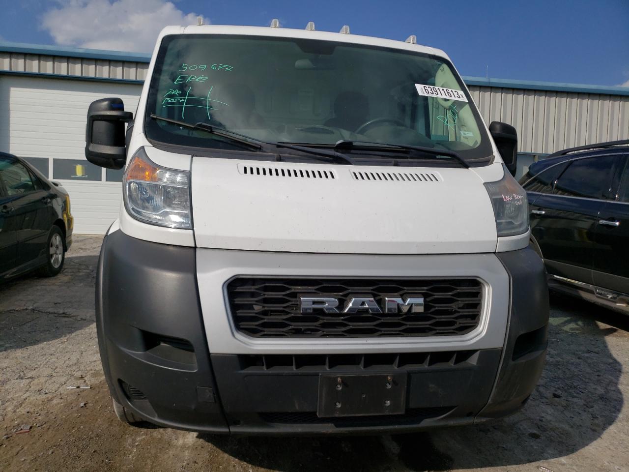 Photo 4 VIN: 3C6TRVAG1KE504702 - RAM PROMASTER CITY 