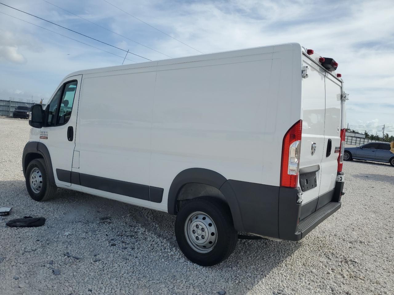 Photo 1 VIN: 3C6TRVAG2JE107613 - RAM PROMASTER CITY 