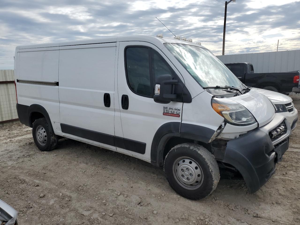 Photo 3 VIN: 3C6TRVAG8KE514126 - RAM PROMASTER CITY 