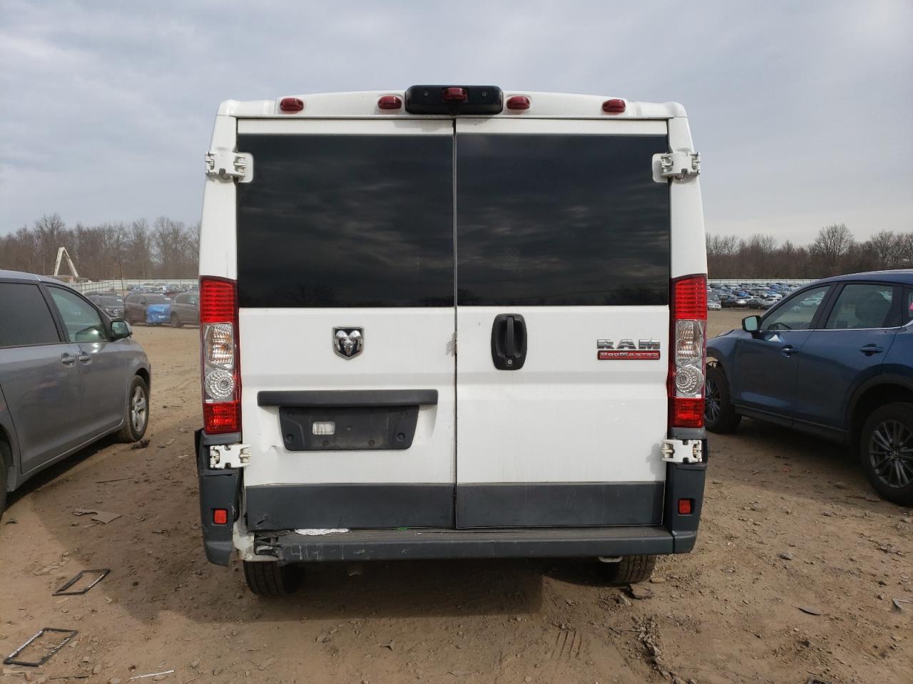 Photo 5 VIN: 3C6TRVAG9JE104840 - RAM PROMASTER CITY 