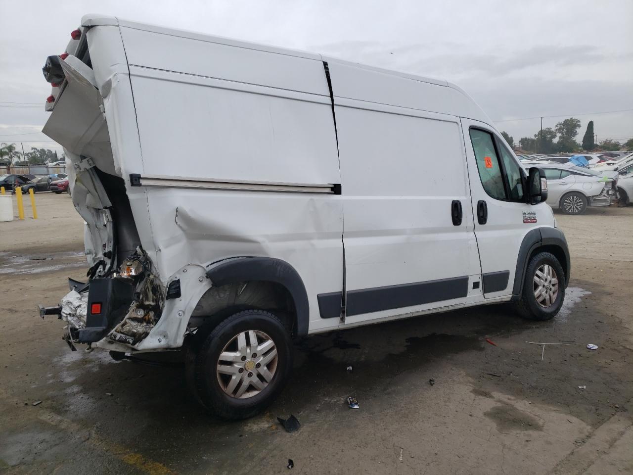 Photo 2 VIN: 3C6TRVBG1GE136995 - RAM PROMASTER CITY 