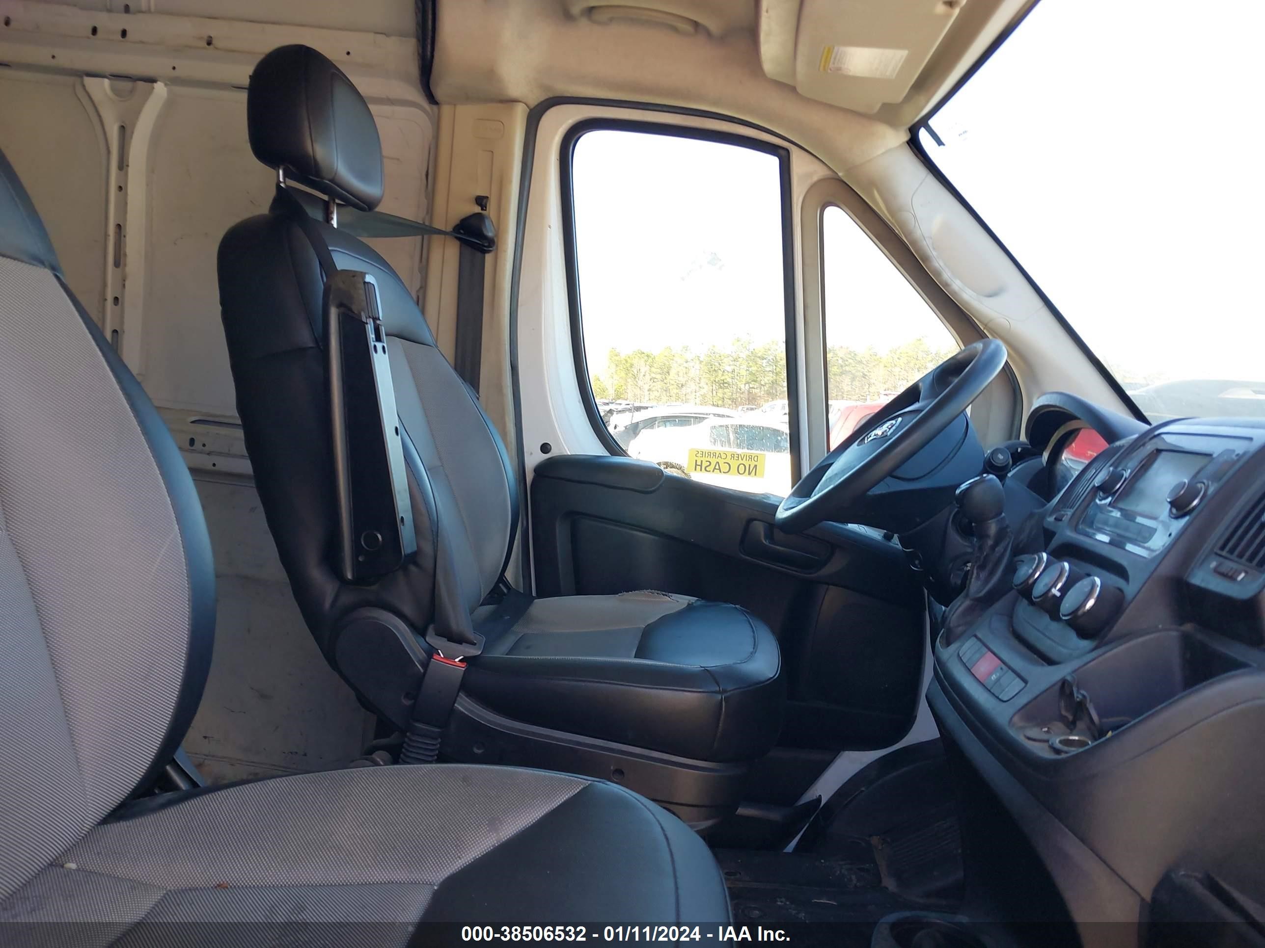 Photo 4 VIN: 3C6TRVBG2LE116345 - RAM PROMASTER CITY 