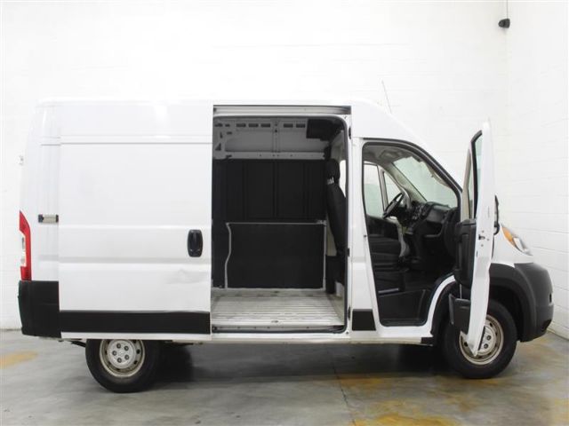 Photo 3 VIN: 3C6TRVBG6KE550038 - RAM PROMASTER CARGO VAN 