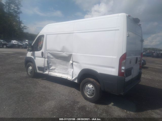 Photo 2 VIN: 3C6TRVBG8JE136757 - RAM PROMASTER CARGO VAN 