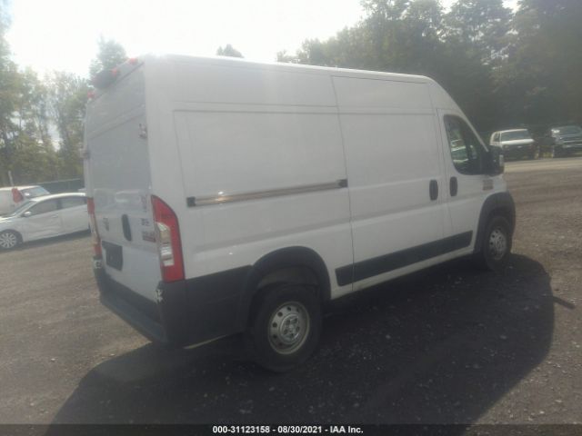 Photo 3 VIN: 3C6TRVBG8JE136757 - RAM PROMASTER CARGO VAN 