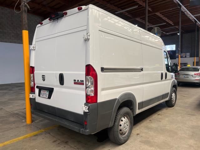 Photo 2 VIN: 3C6TRVCG0JE138632 - RAM PROMASTER CARGO VAN 