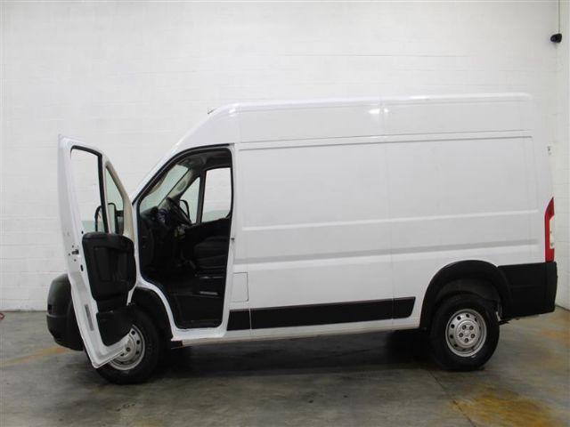 Photo 4 VIN: 3C6TRVCG1KE520525 - RAM PROMASTER 2500 