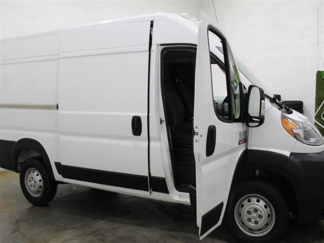 Photo 3 VIN: 3C6TRVCG1KE539253 - RAM PROMASTER 2500 