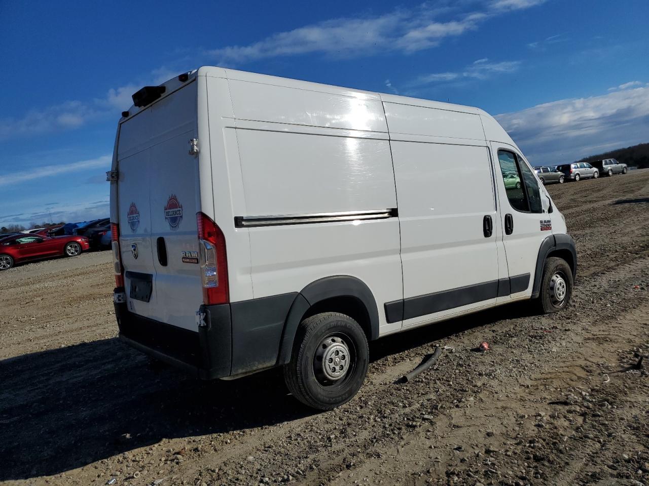 Photo 2 VIN: 3C6TRVCG2KE539195 - RAM PROMASTER CITY 