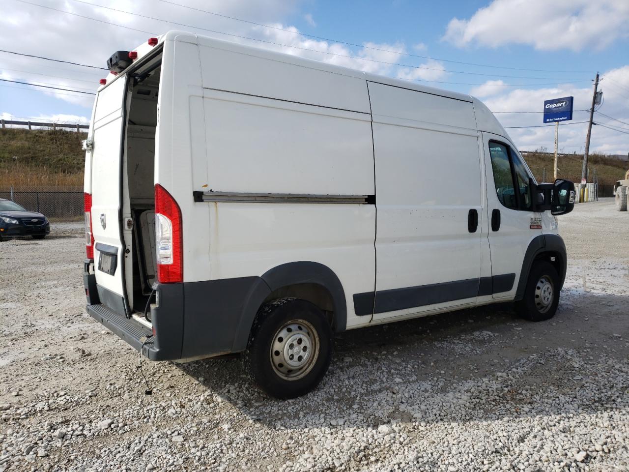 Photo 2 VIN: 3C6TRVCG4FE517365 - RAM PROMASTER CITY 