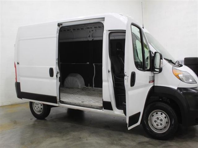 Photo 3 VIN: 3C6TRVCG7KE533506 - RAM PROMASTER CARGO VAN 