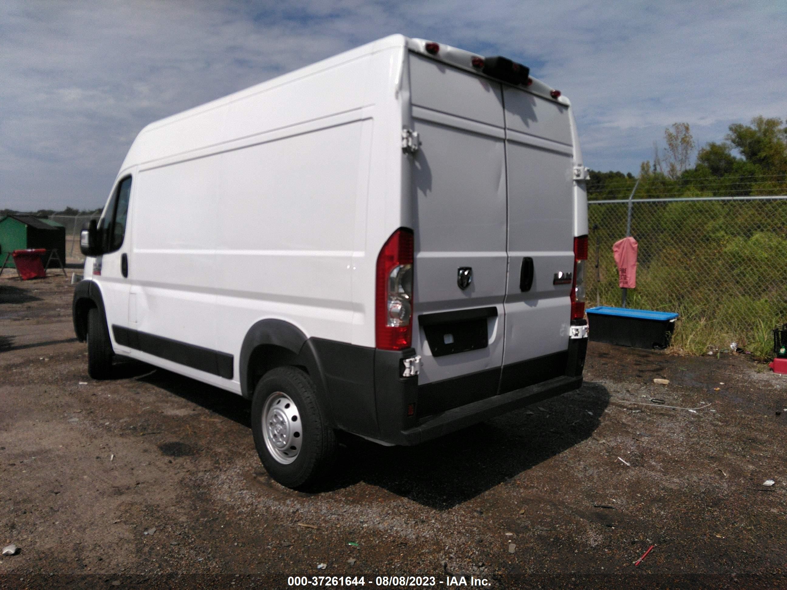 Photo 2 VIN: 3C6TRVCG8KE541100 - RAM PROMASTER CITY 