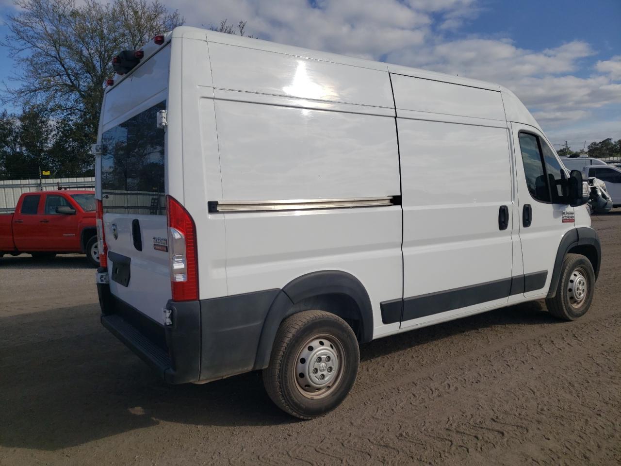 Photo 2 VIN: 3C6TRVCG9LE131214 - RAM PROMASTER CITY 