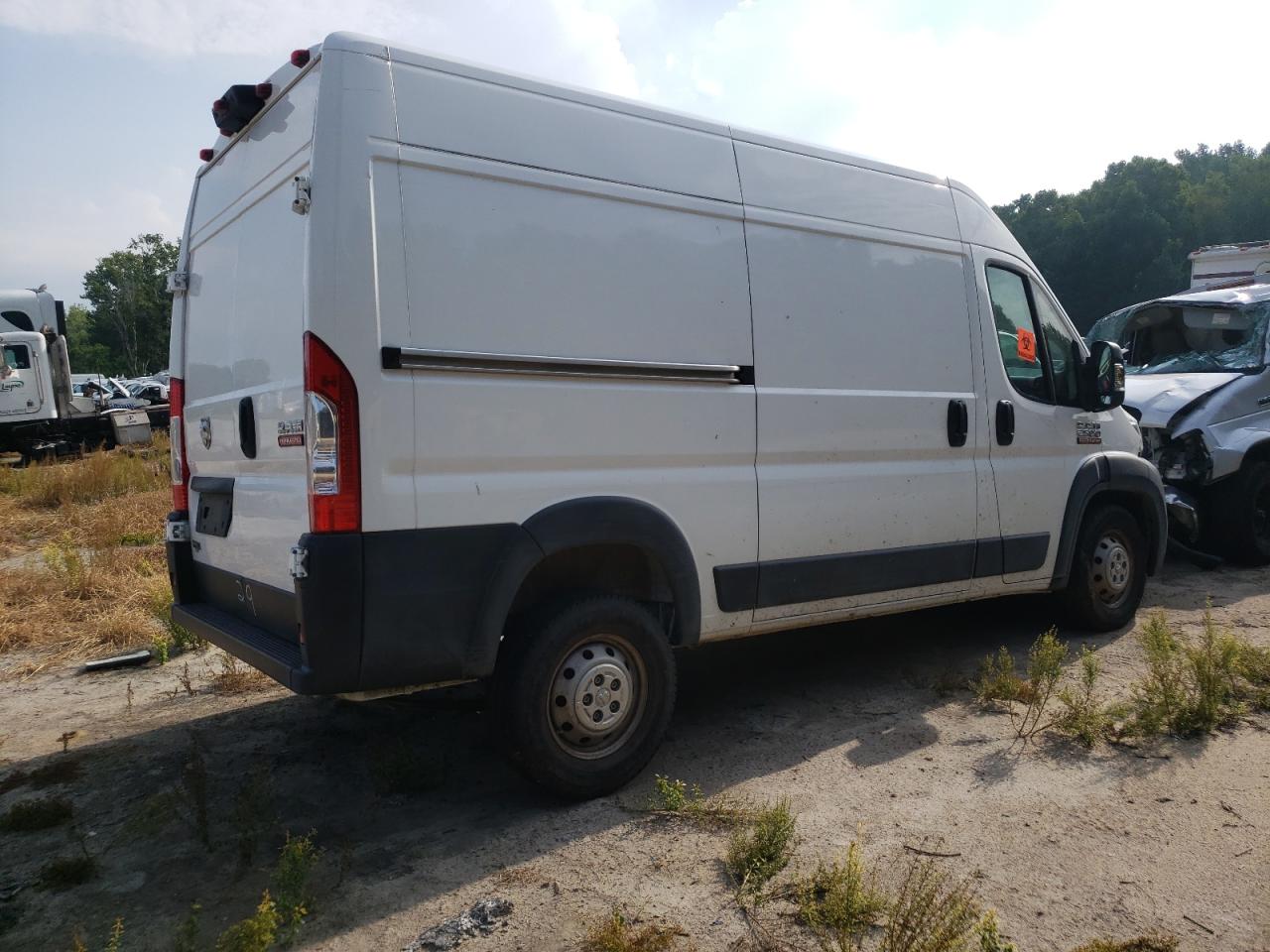 Photo 2 VIN: 3C6TRVCG9LE139622 - RAM PROMASTER CITY 