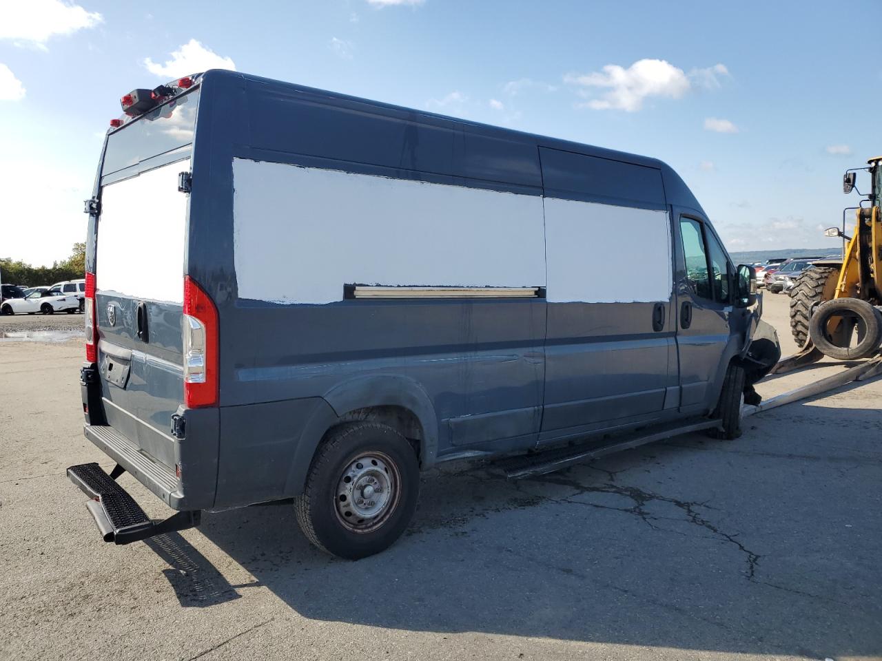 Photo 2 VIN: 3C6TRVDG3JE159036 - RAM PROMASTER CITY 