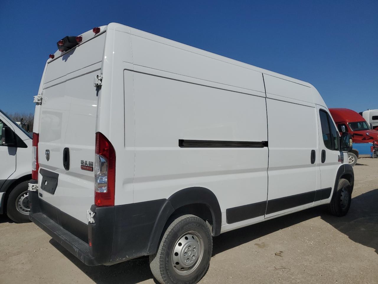 Photo 2 VIN: 3C6TRVDG3KE563889 - RAM PROMASTER CITY 