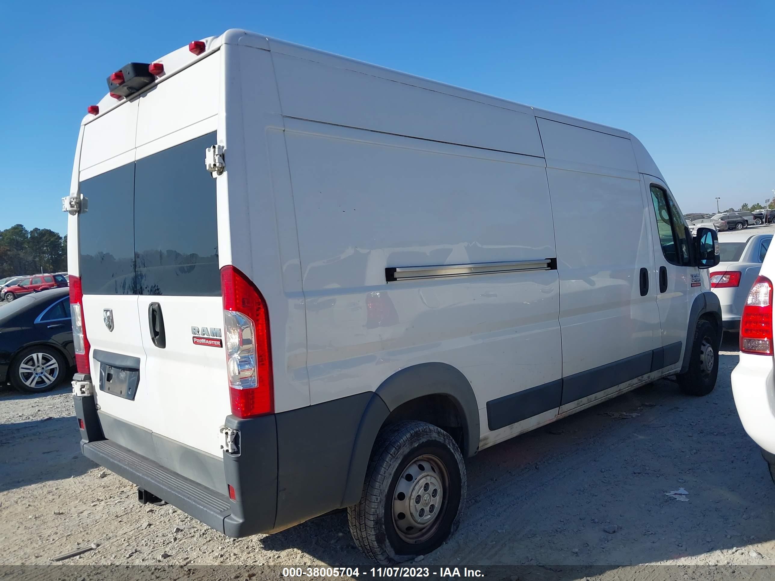 Photo 3 VIN: 3C6TRVDG5HE550294 - RAM PROMASTER CITY 