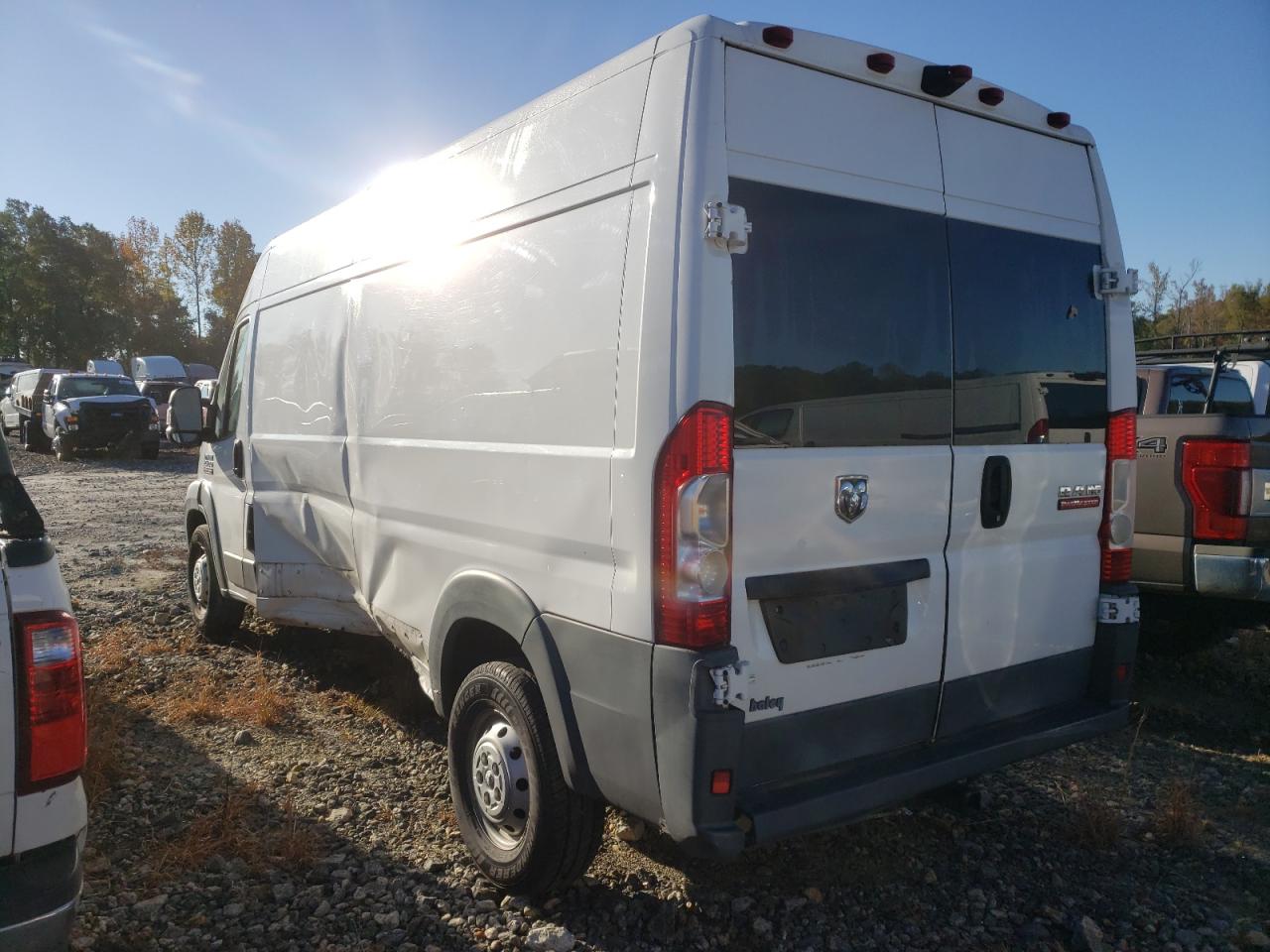 Photo 2 VIN: 3C6TRVDGXHE503178 - RAM PROMASTER CITY 