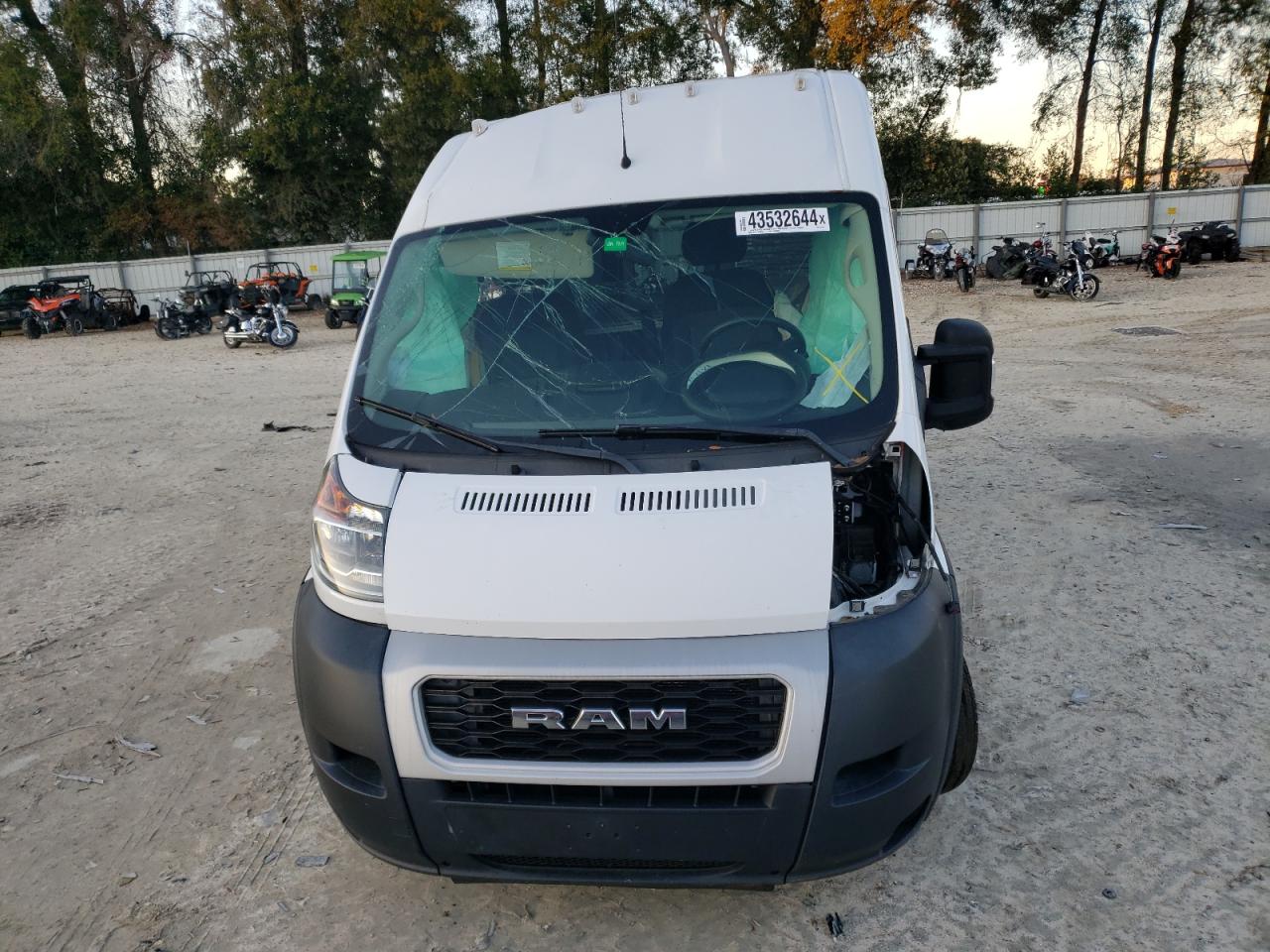 Photo 4 VIN: 3C6TRVDGXLE104229 - RAM PROMASTER CITY 