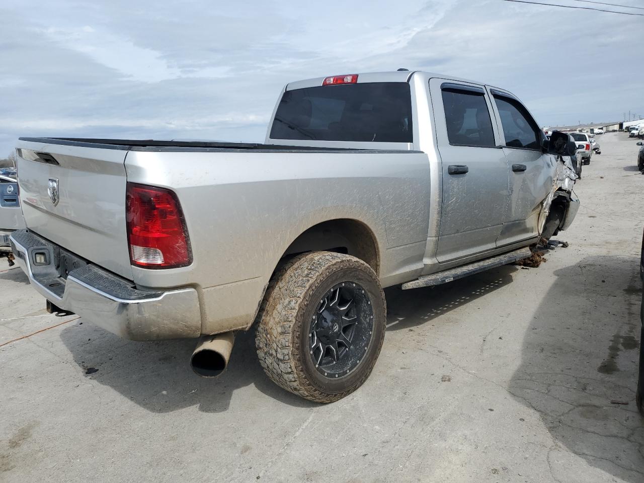 Photo 2 VIN: 3C6UD5CL4CG288198 - DODGE RAM 