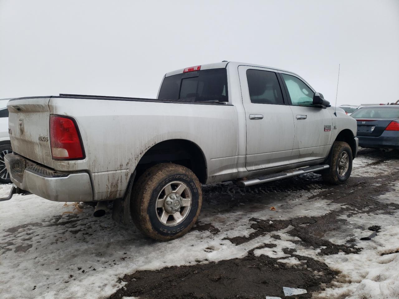 Photo 2 VIN: 3C6UD5DL3CG147993 - DODGE RAM 