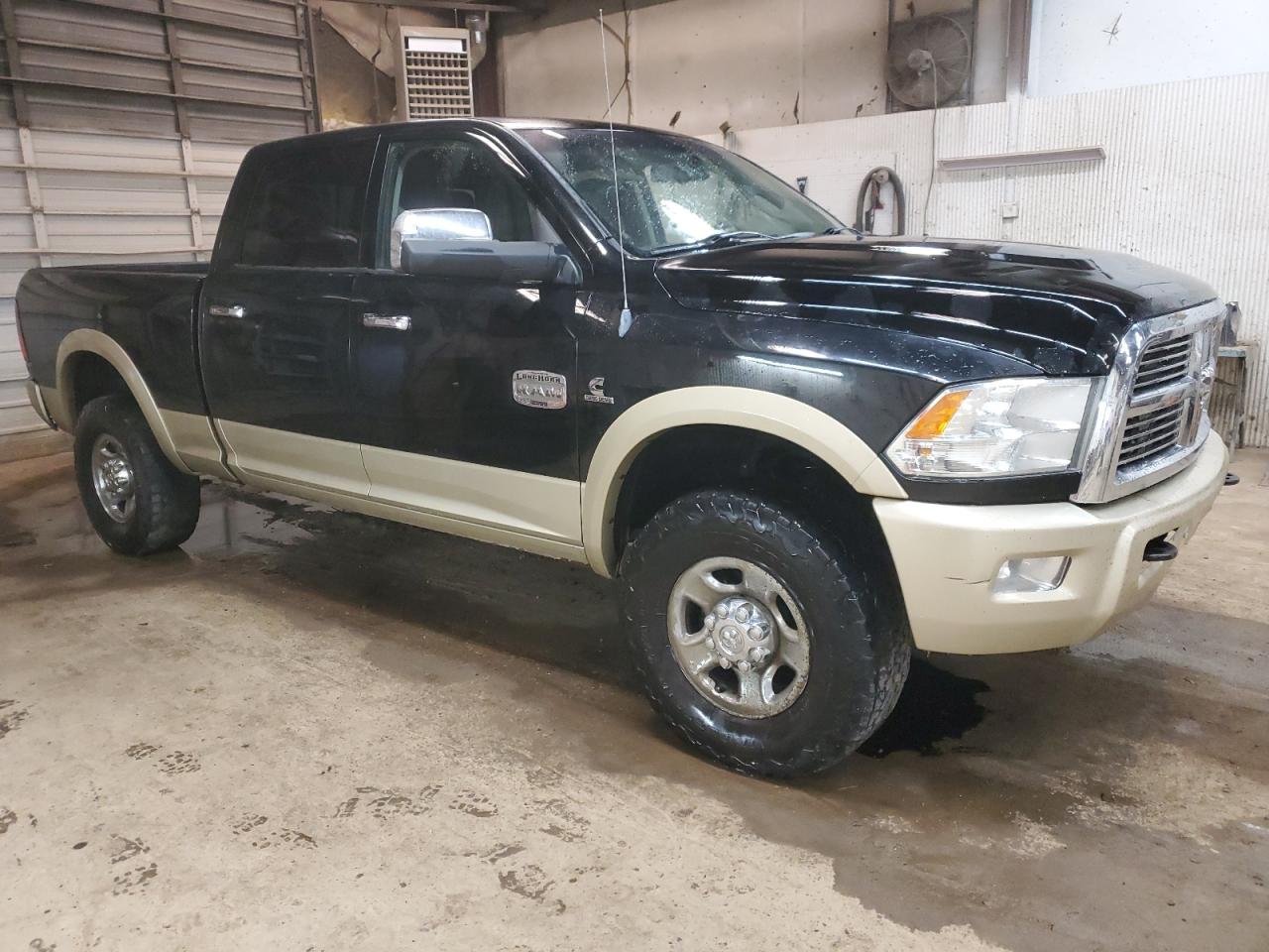 Photo 3 VIN: 3C6UD5GL5CG324524 - DODGE RAM 