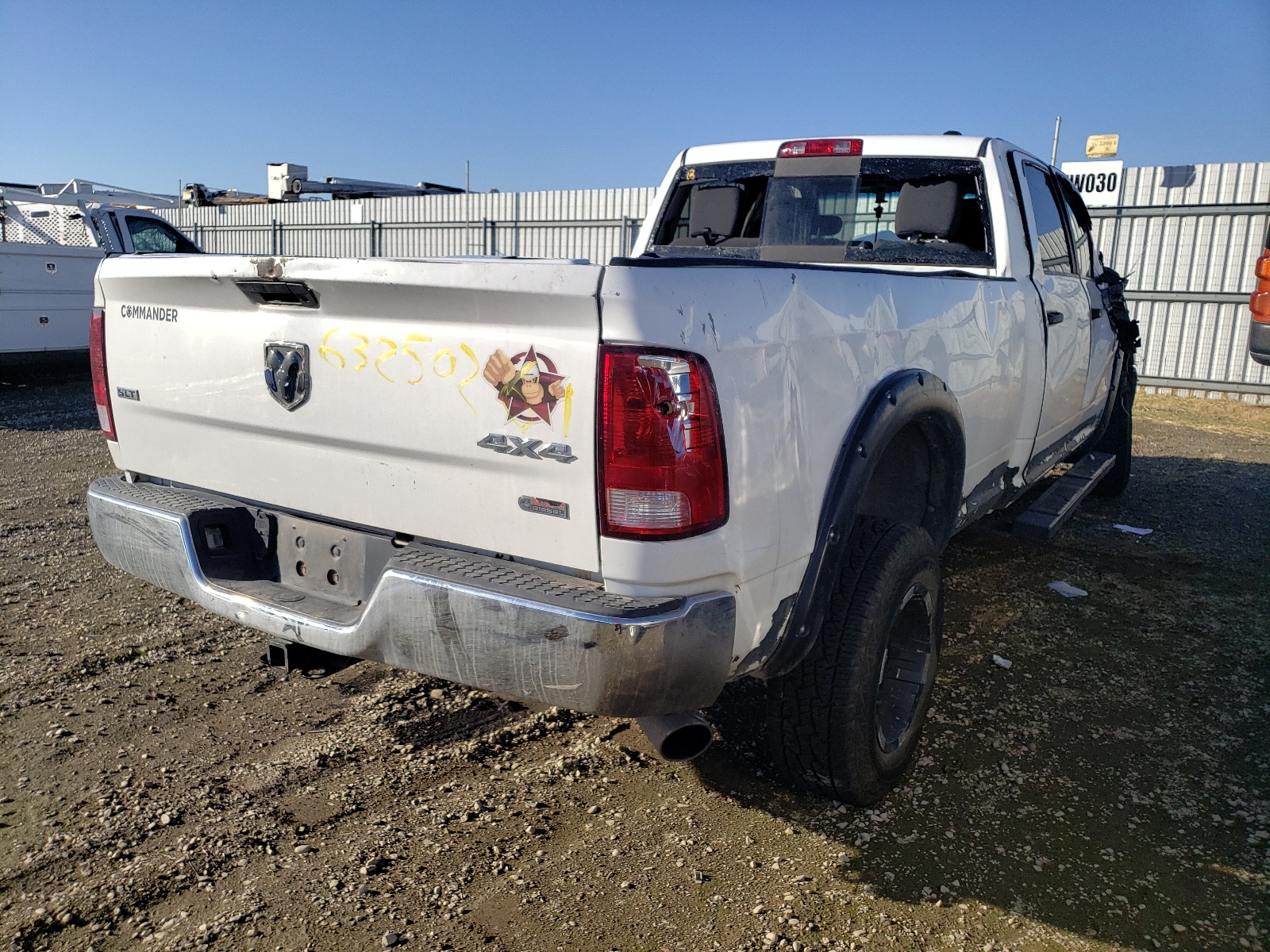 Photo 3 VIN: 3C6UD5JL7CG102446 - DODGE RAM 