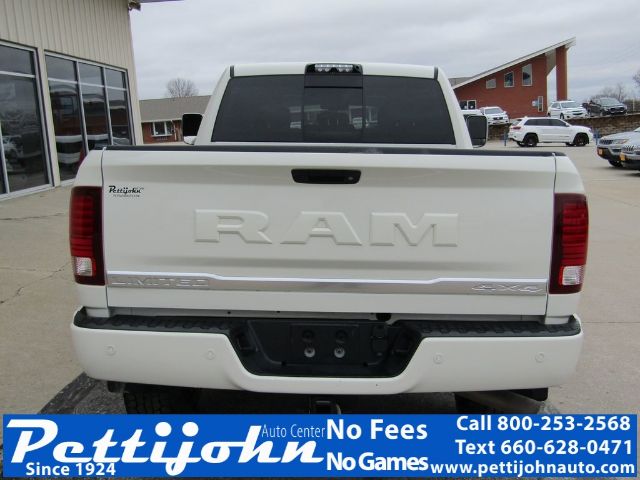 Photo 3 VIN: 3C6UR5GJ2JG346106 - RAM 2500 