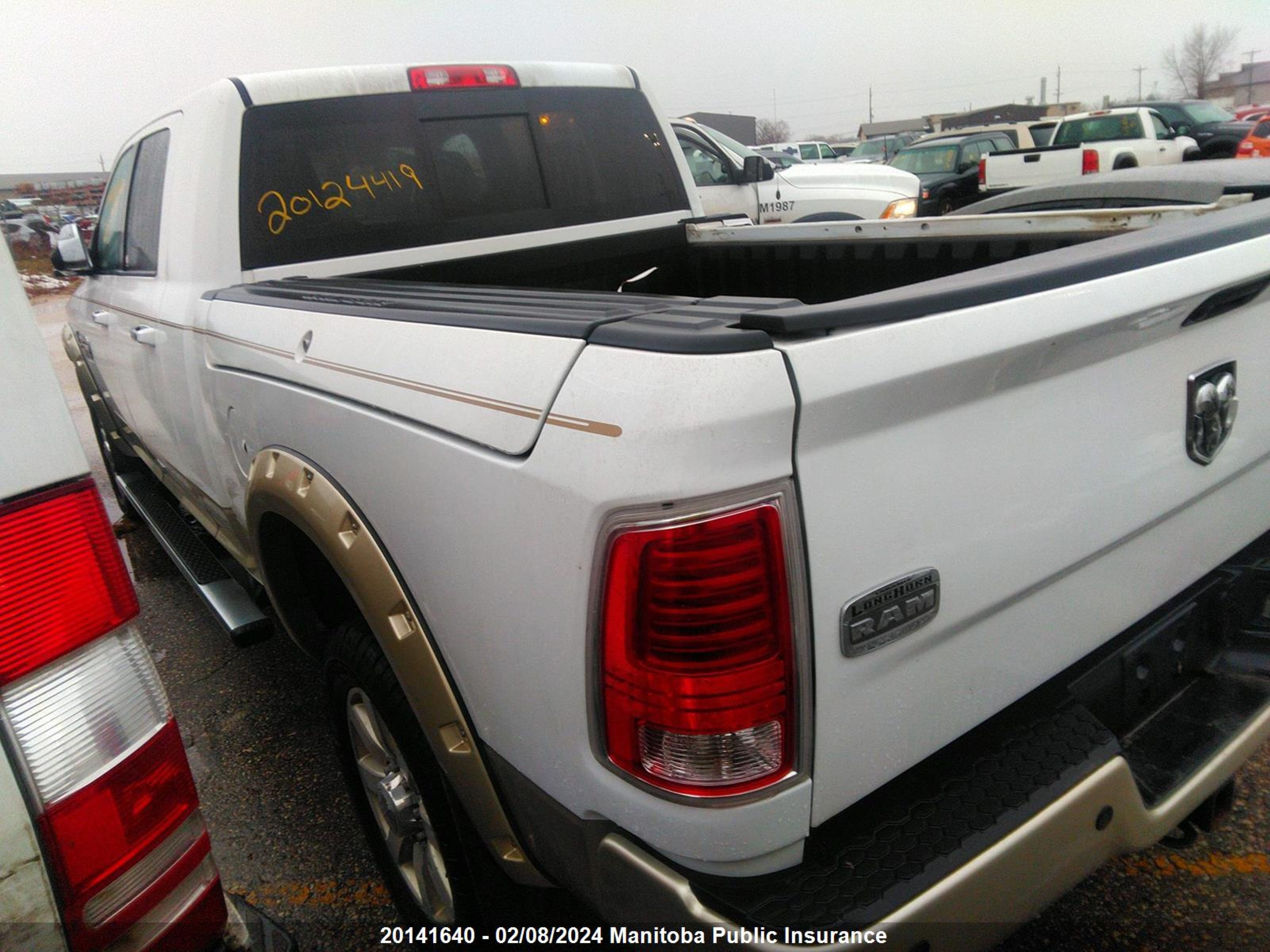 Photo 2 VIN: 3C6UR5PLXEG145559 - DODGE NULL 