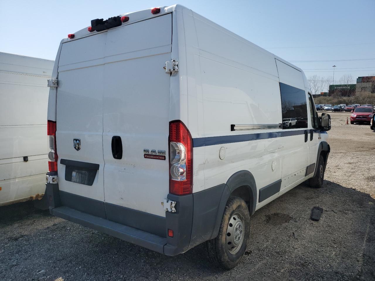 Photo 2 VIN: 3C6URVHG5JE116302 - RAM PROMASTER CITY 