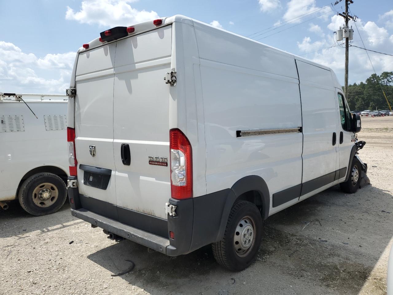 Photo 2 VIN: 3C6URVHG9LE116130 - RAM PROMASTER CITY 