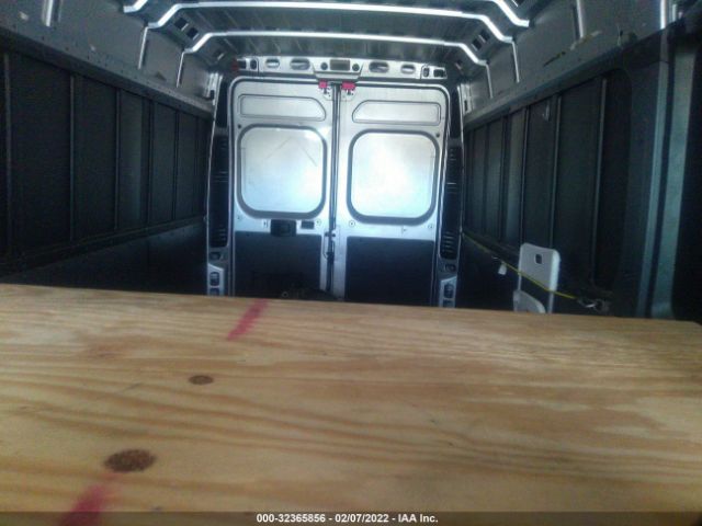 Photo 7 VIN: 3C6URVJG3JE120732 - RAM PROMASTER CARGO VAN 