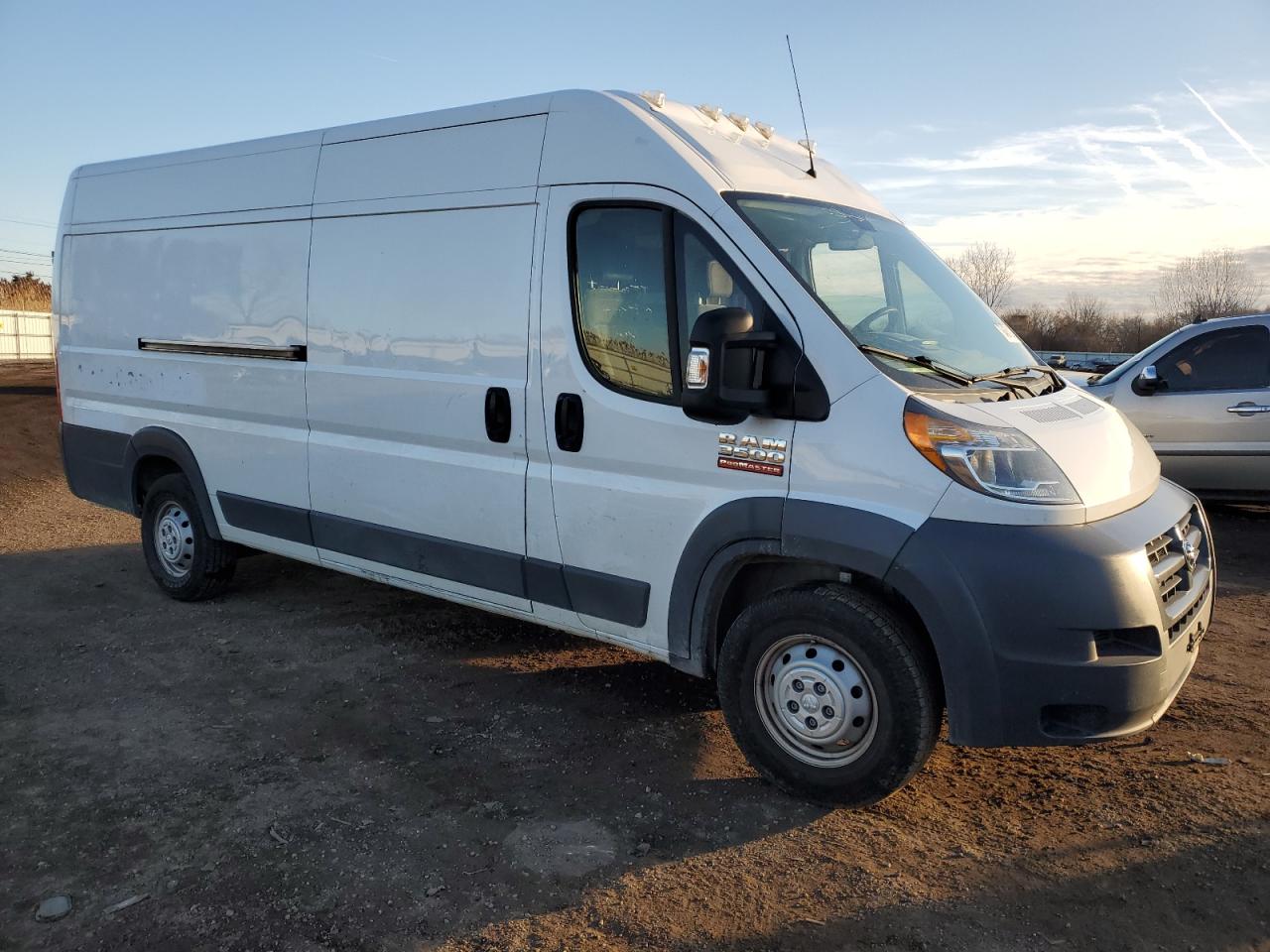 Photo 3 VIN: 3C6URVJG5HE530992 - RAM PROMASTER CITY 