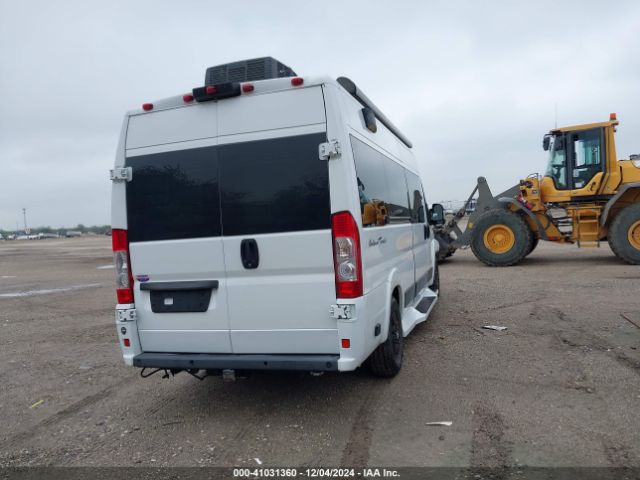 Photo 3 VIN: 3C7WRVUG2JE142656 - RAM PROMASTER 3500 