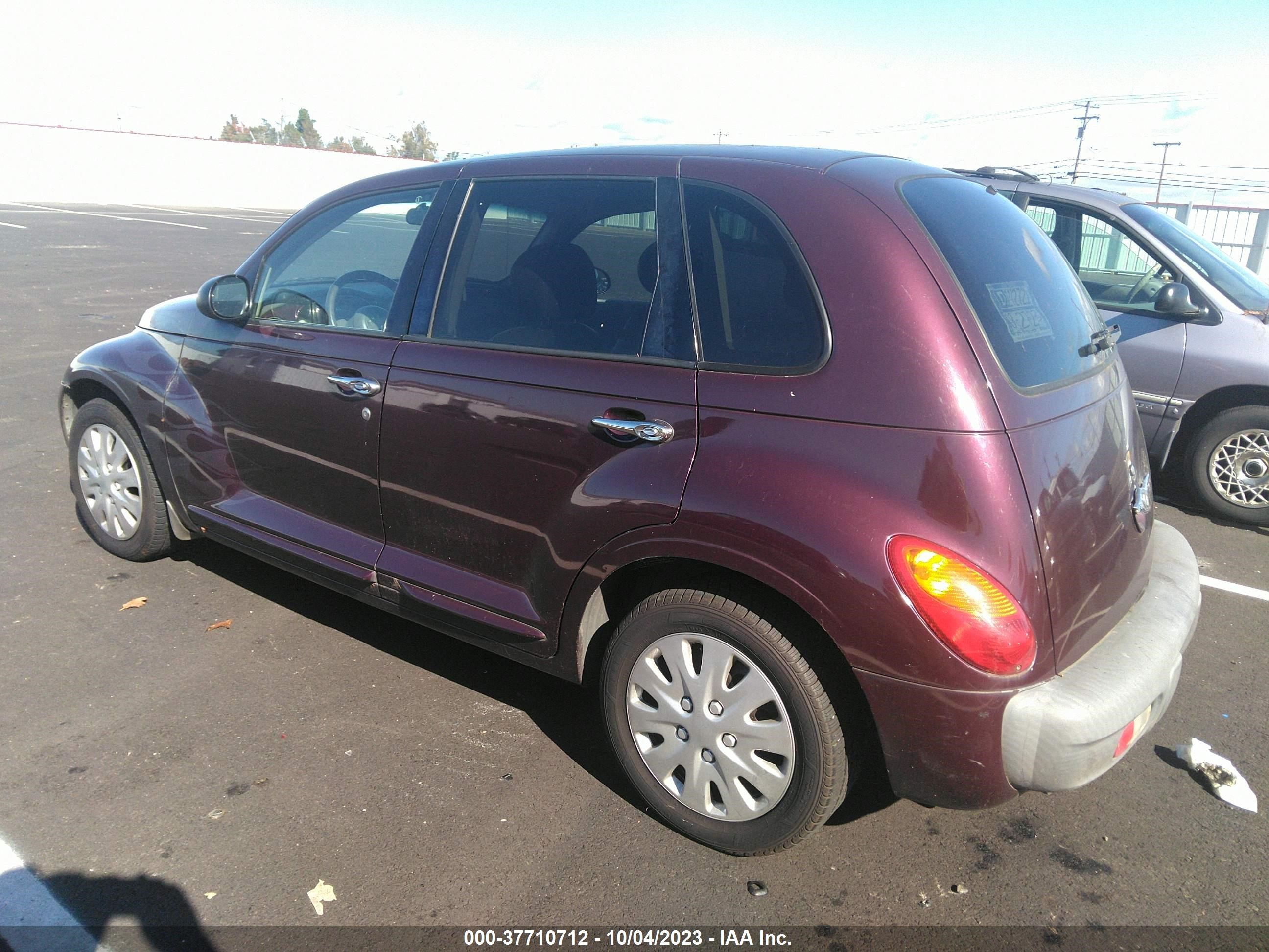 Photo 2 VIN: 3C8FY4BB21T535102 - CHRYSLER PT CRUISER 