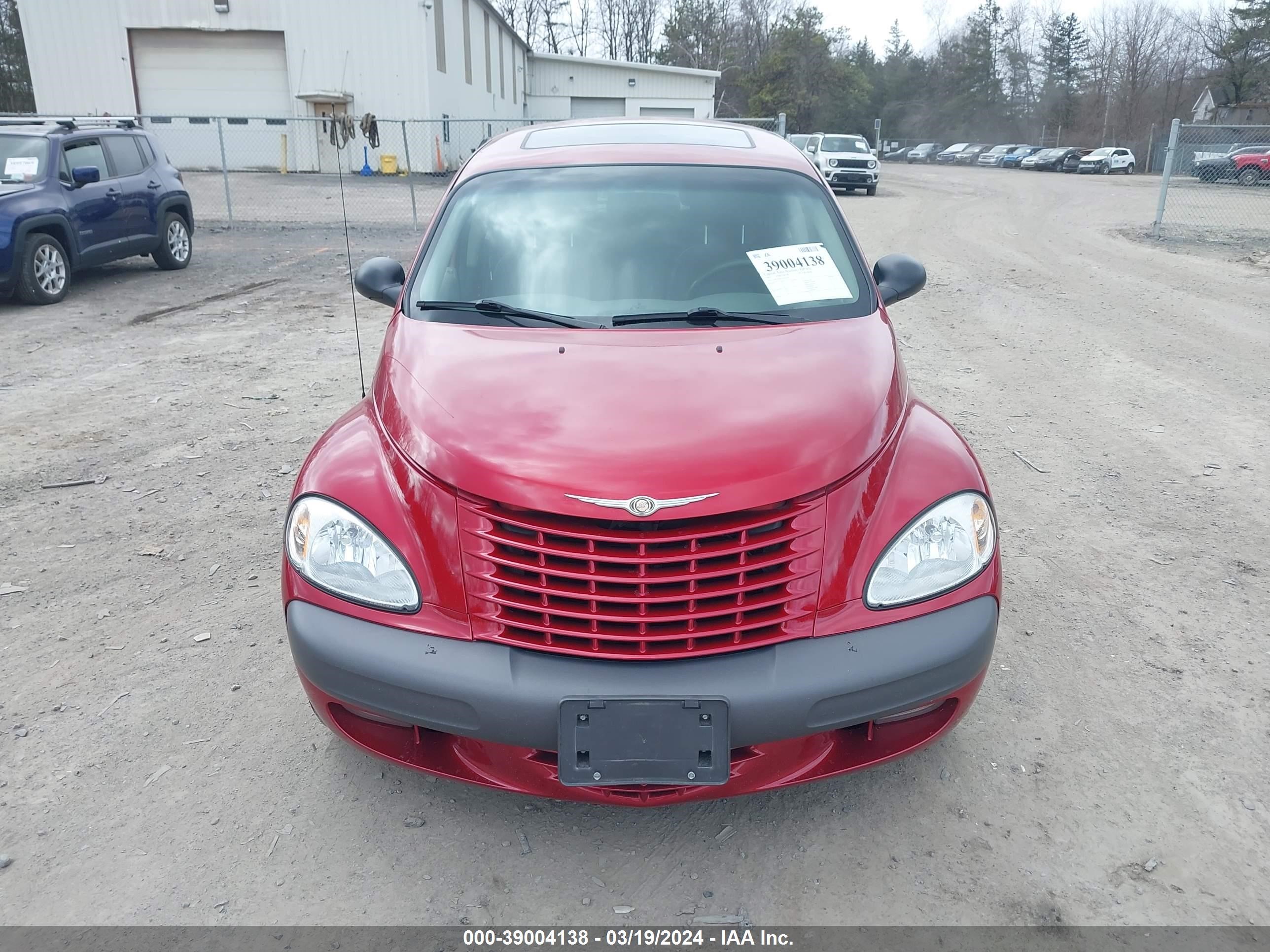 Photo 5 VIN: 3C8FY4BB51T621245 - CHRYSLER PT CRUISER 