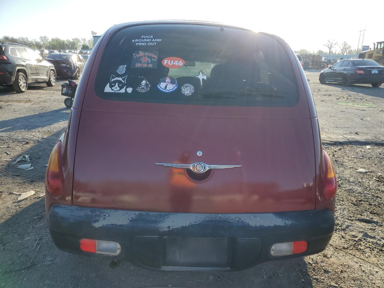 Photo 5 VIN: 3C8FY4BB91T592736 - CHRYSLER PT CRUISER 