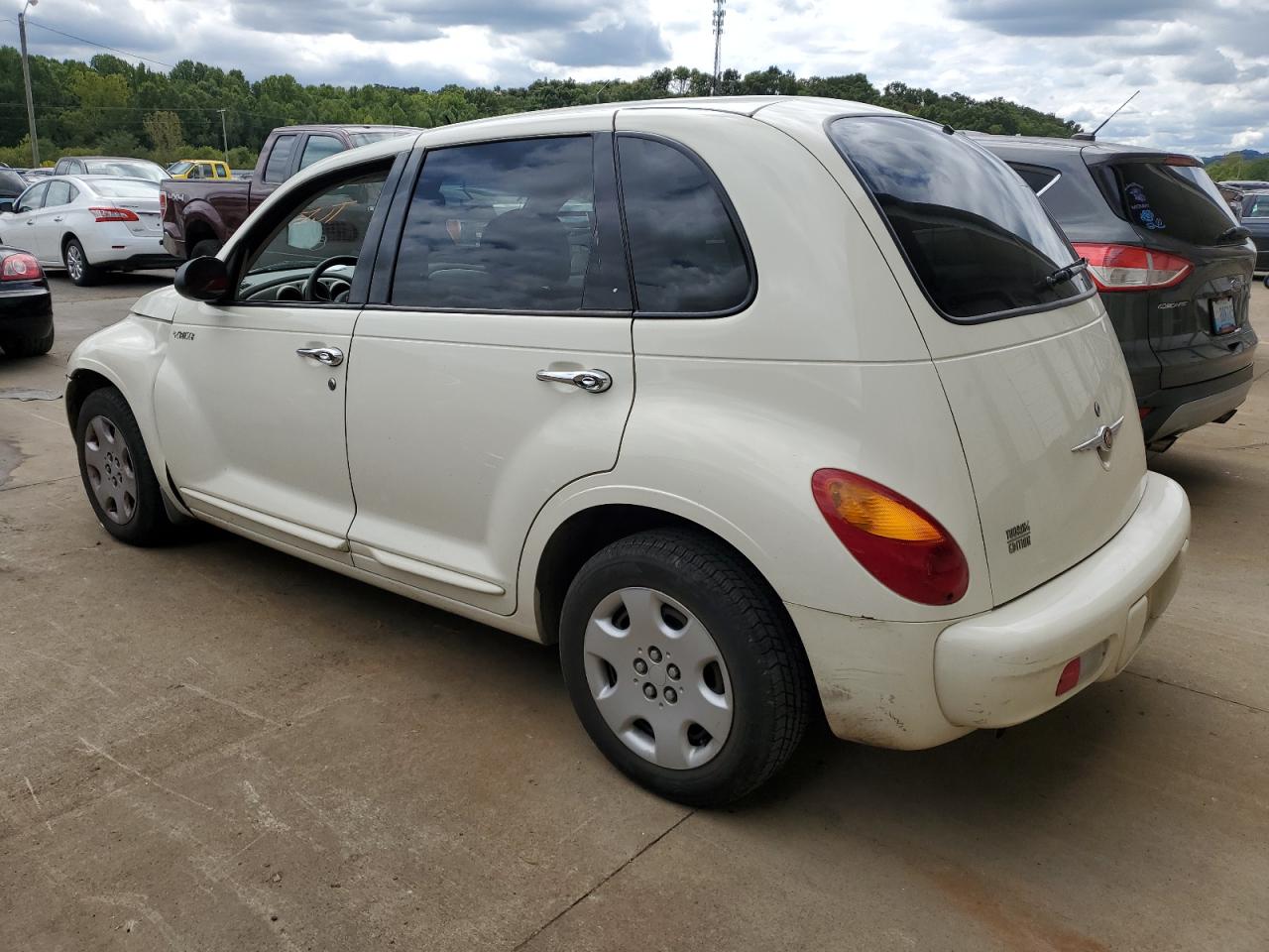 Photo 1 VIN: 3C8FY58B05T640966 - CHRYSLER PT CRUISER 