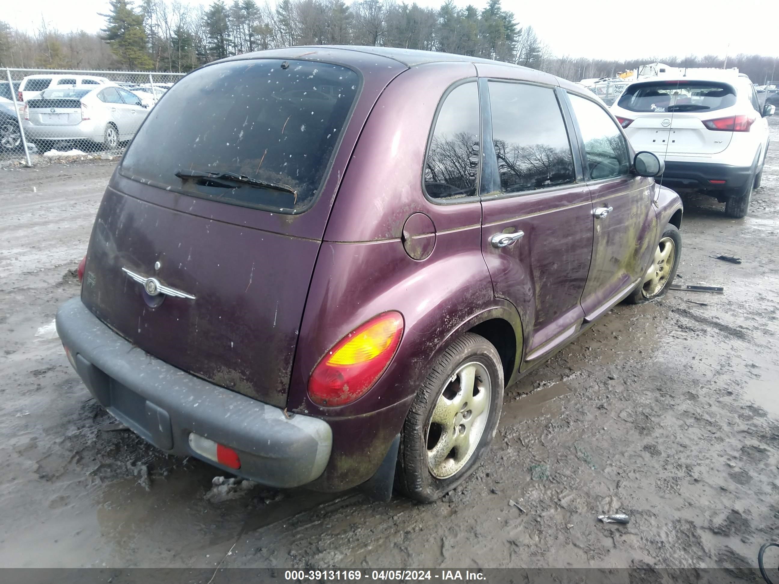 Photo 3 VIN: 3C8FY58B72T367696 - CHRYSLER PT CRUISER 