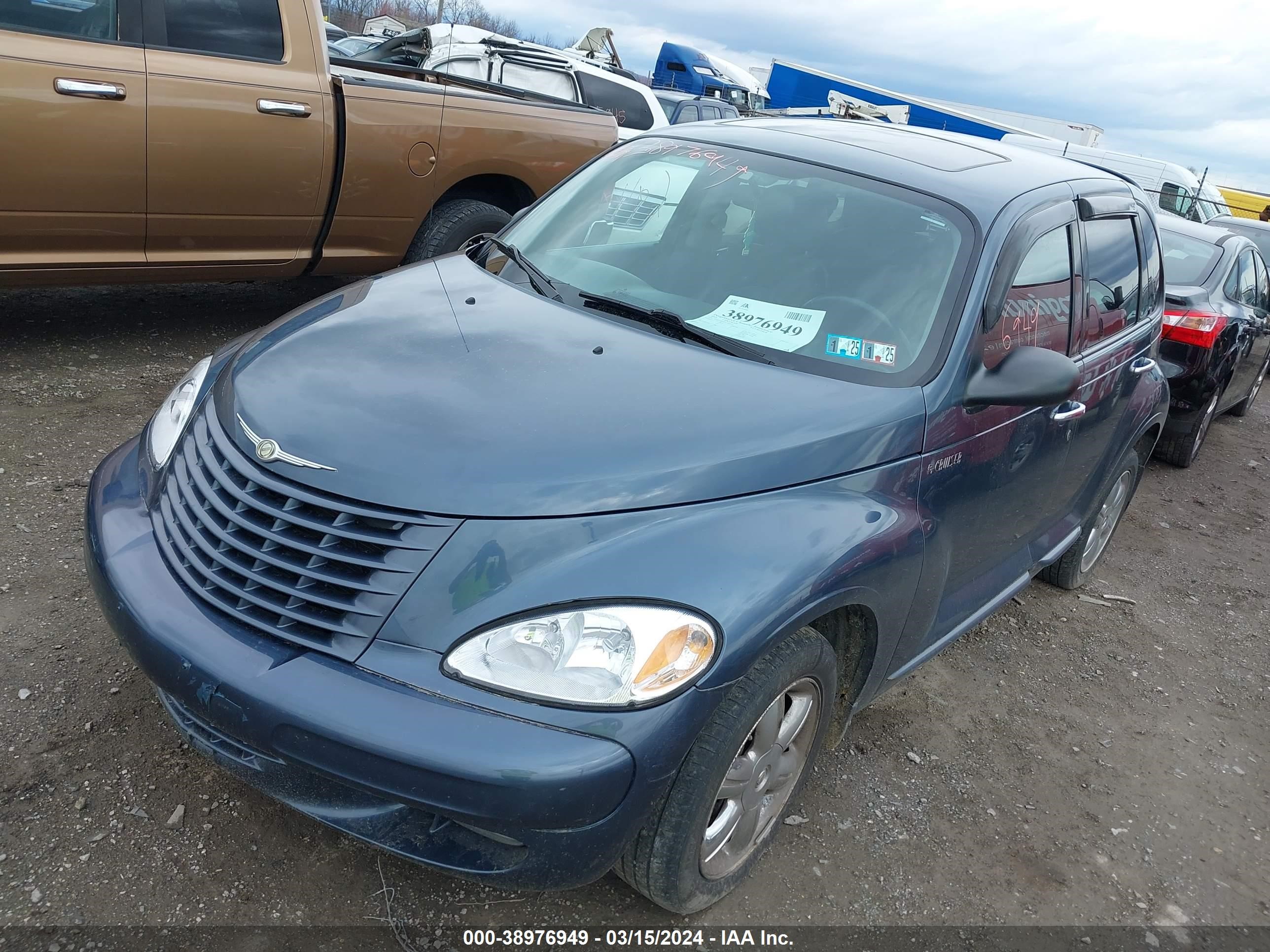 Photo 1 VIN: 3C8FY68B63T504134 - CHRYSLER PT CRUISER 