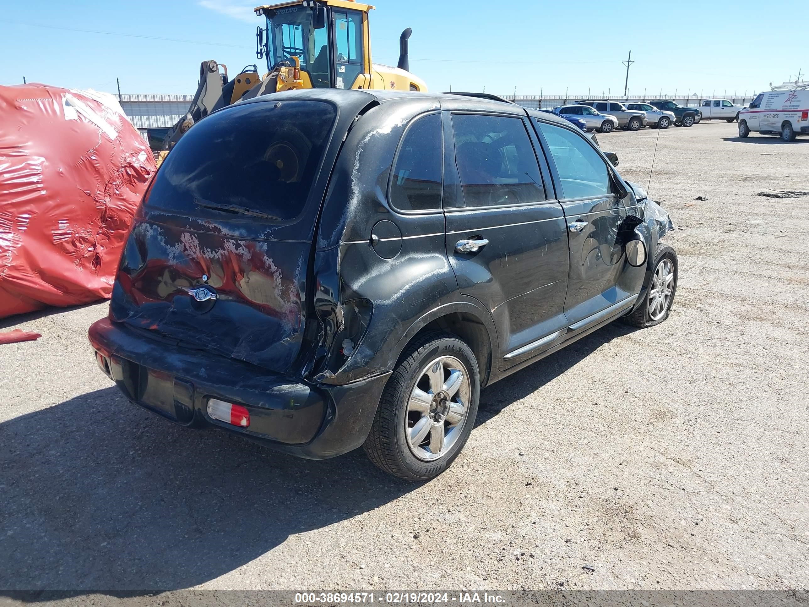 Photo 3 VIN: 3C8FY68B63T508684 - CHRYSLER PT CRUISER 