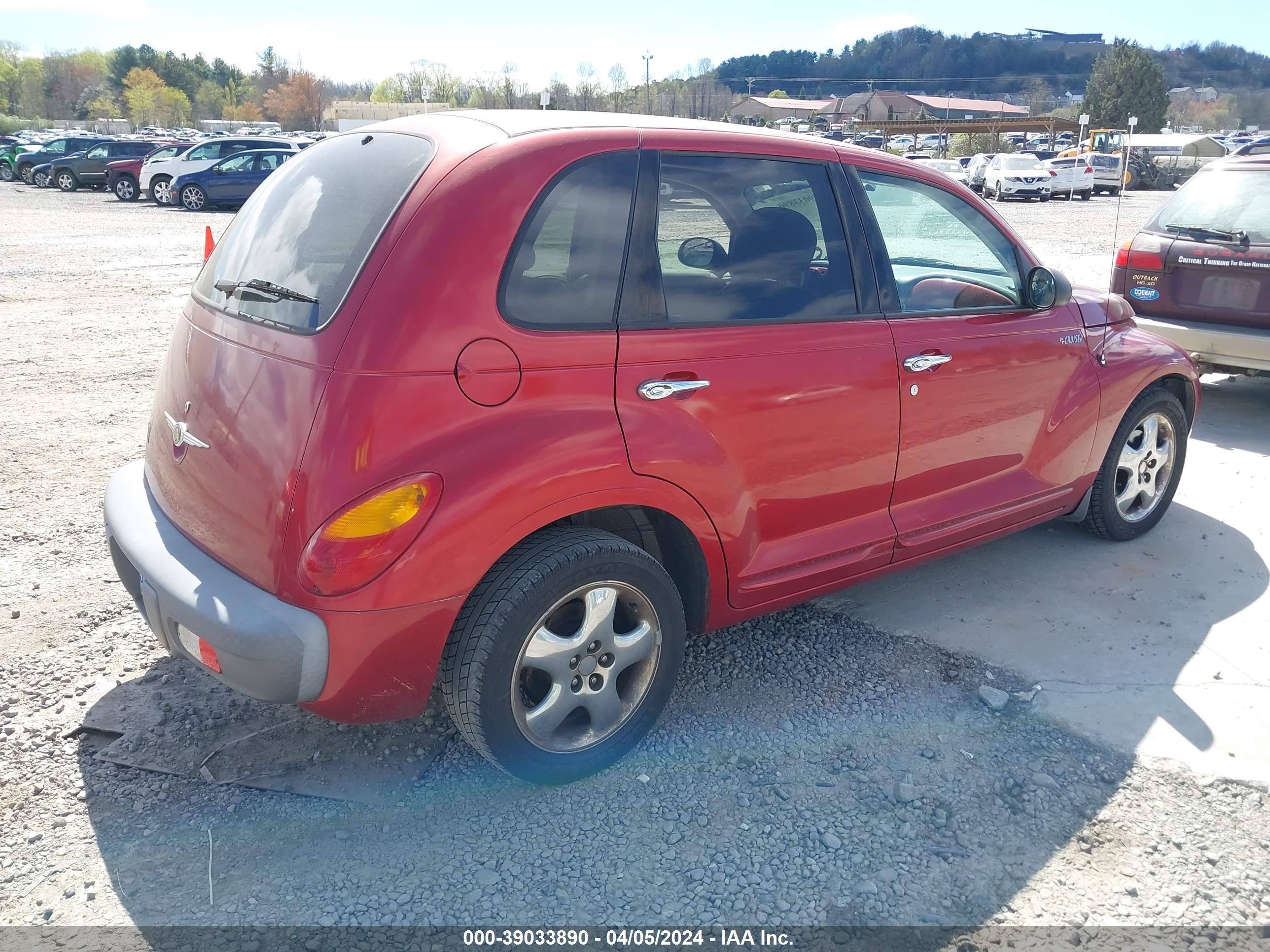 Photo 3 VIN: 3C8FY68B82T269380 - CHRYSLER PT CRUISER 