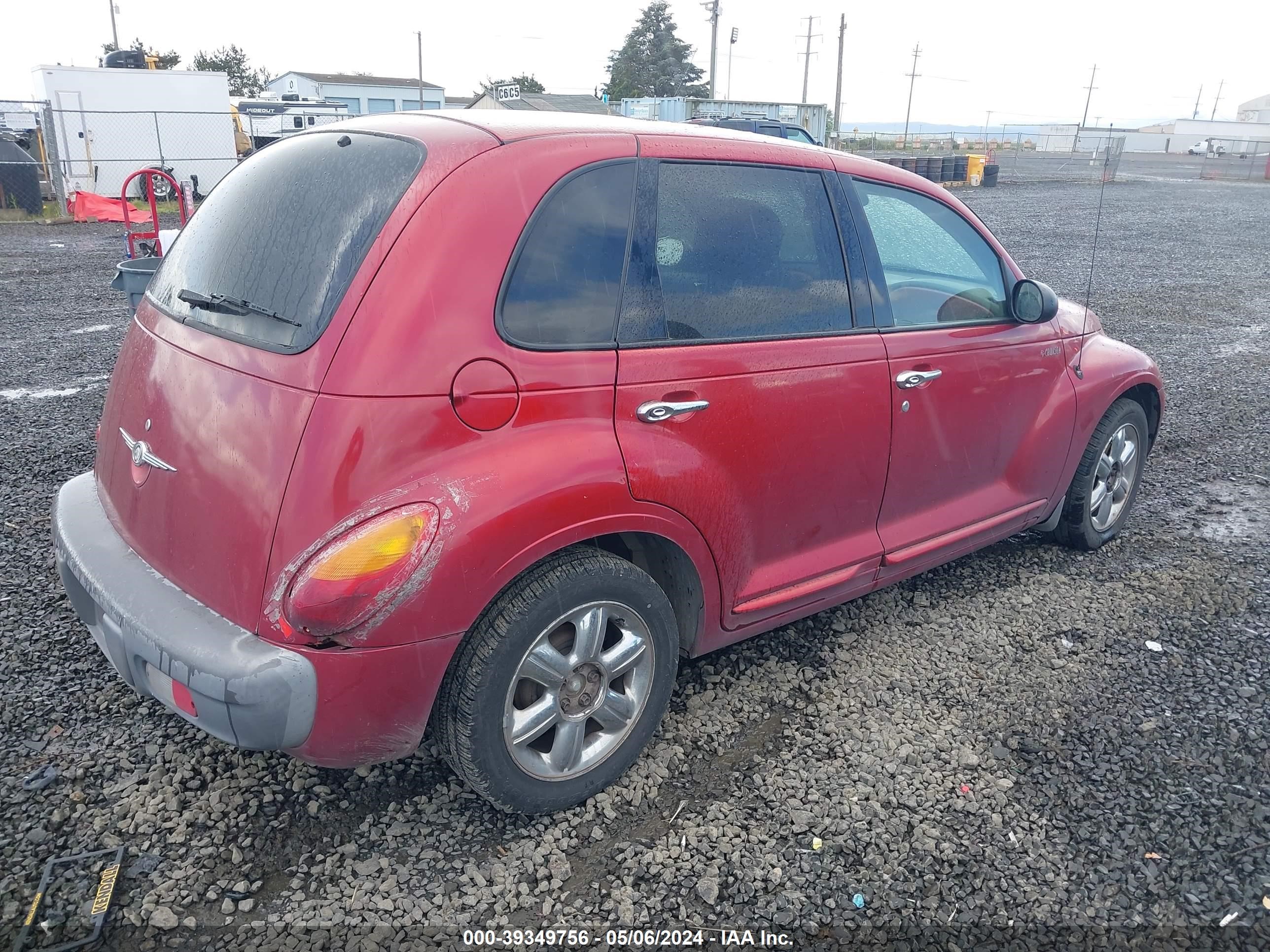 Photo 3 VIN: 3C8FY68B82T335068 - CHRYSLER PT CRUISER 