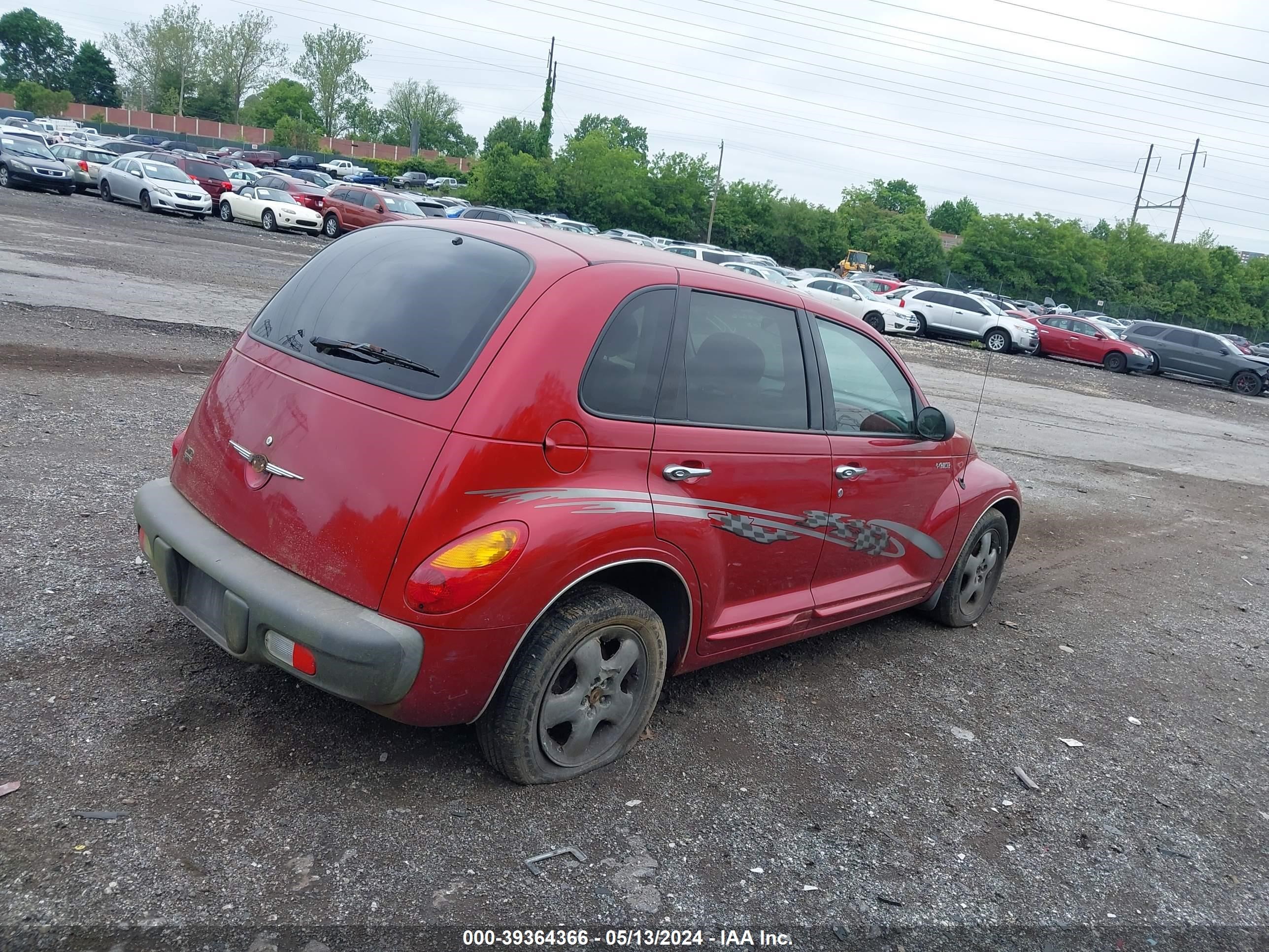 Photo 3 VIN: 3C8FY68B92T227588 - CHRYSLER PT CRUISER 