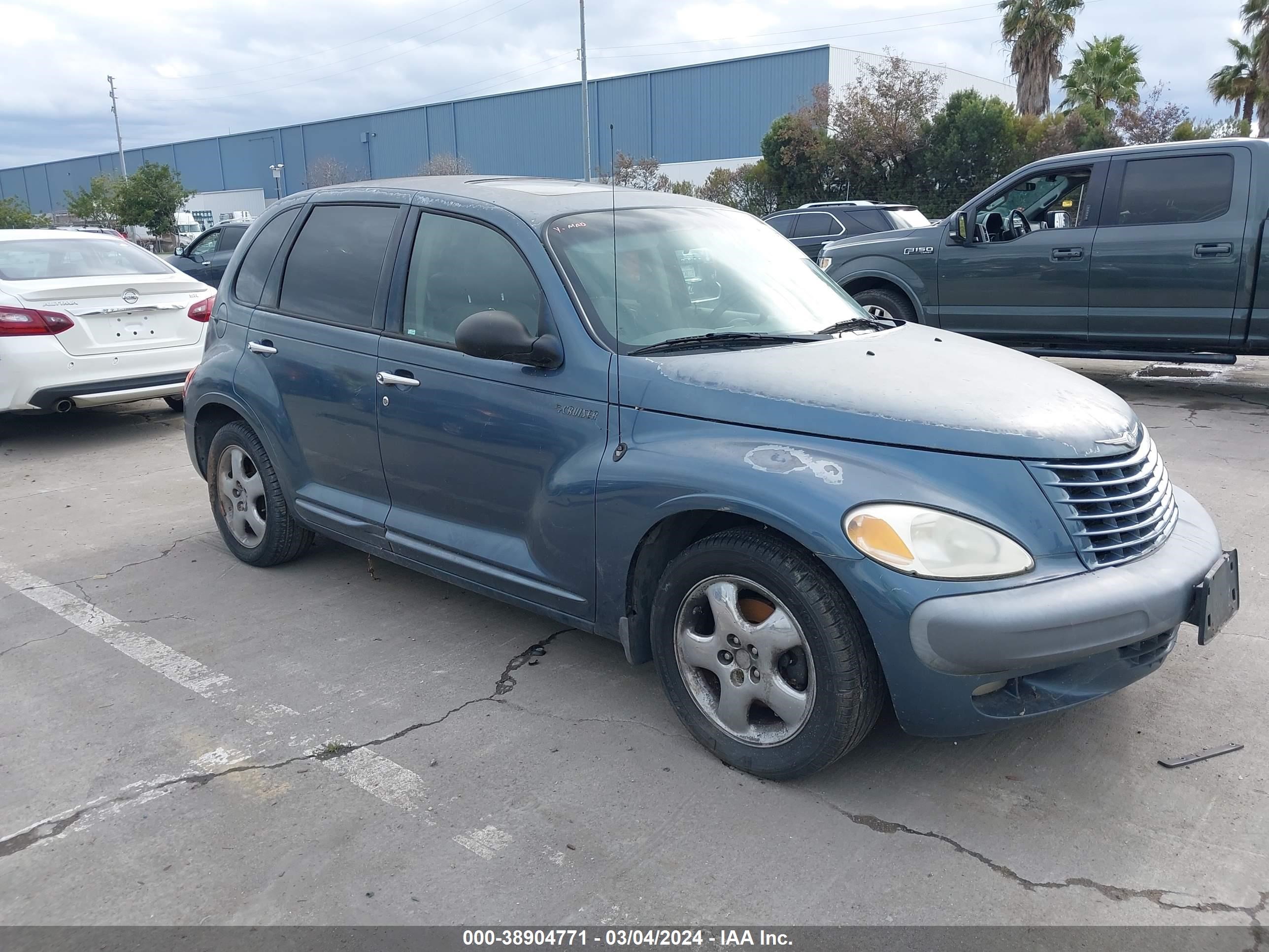 Photo 0 VIN: 3C8FY68B92T301575 - CHRYSLER PT CRUISER 