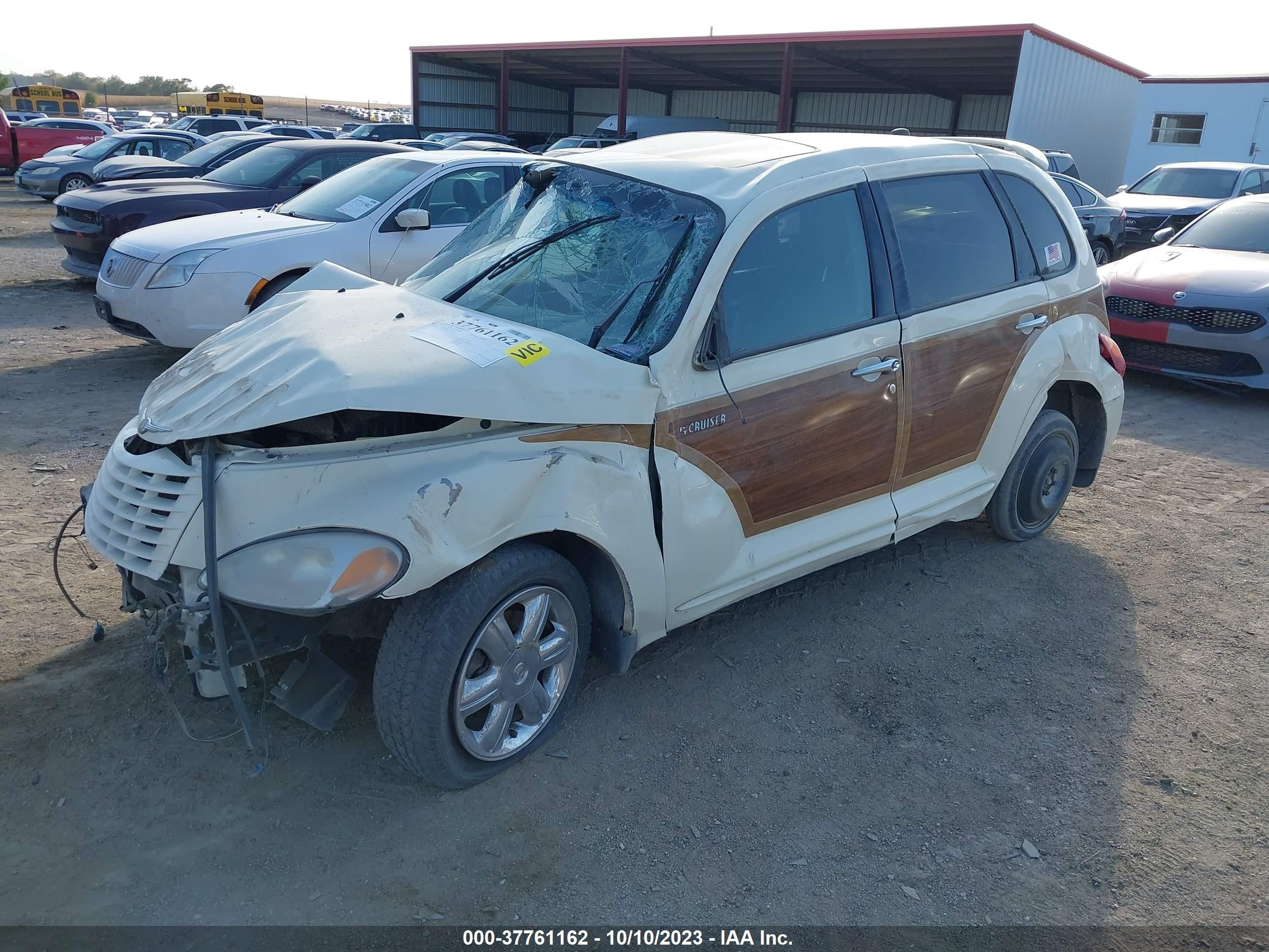 Photo 1 VIN: 3C8FY68BX5T520355 - CHRYSLER PT CRUISER 