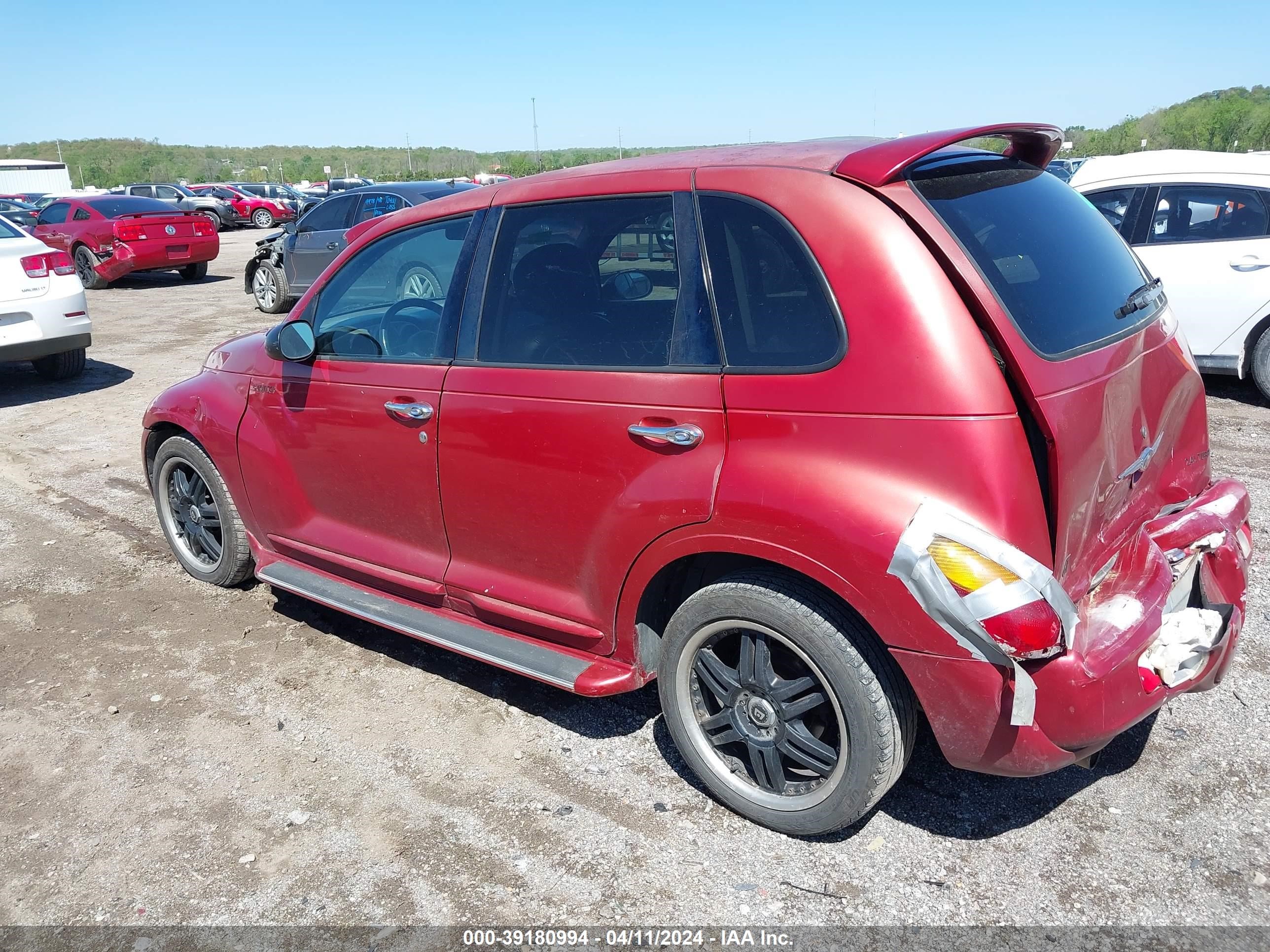 Photo 2 VIN: 3C8FY78G03T567960 - CHRYSLER PT CRUISER 