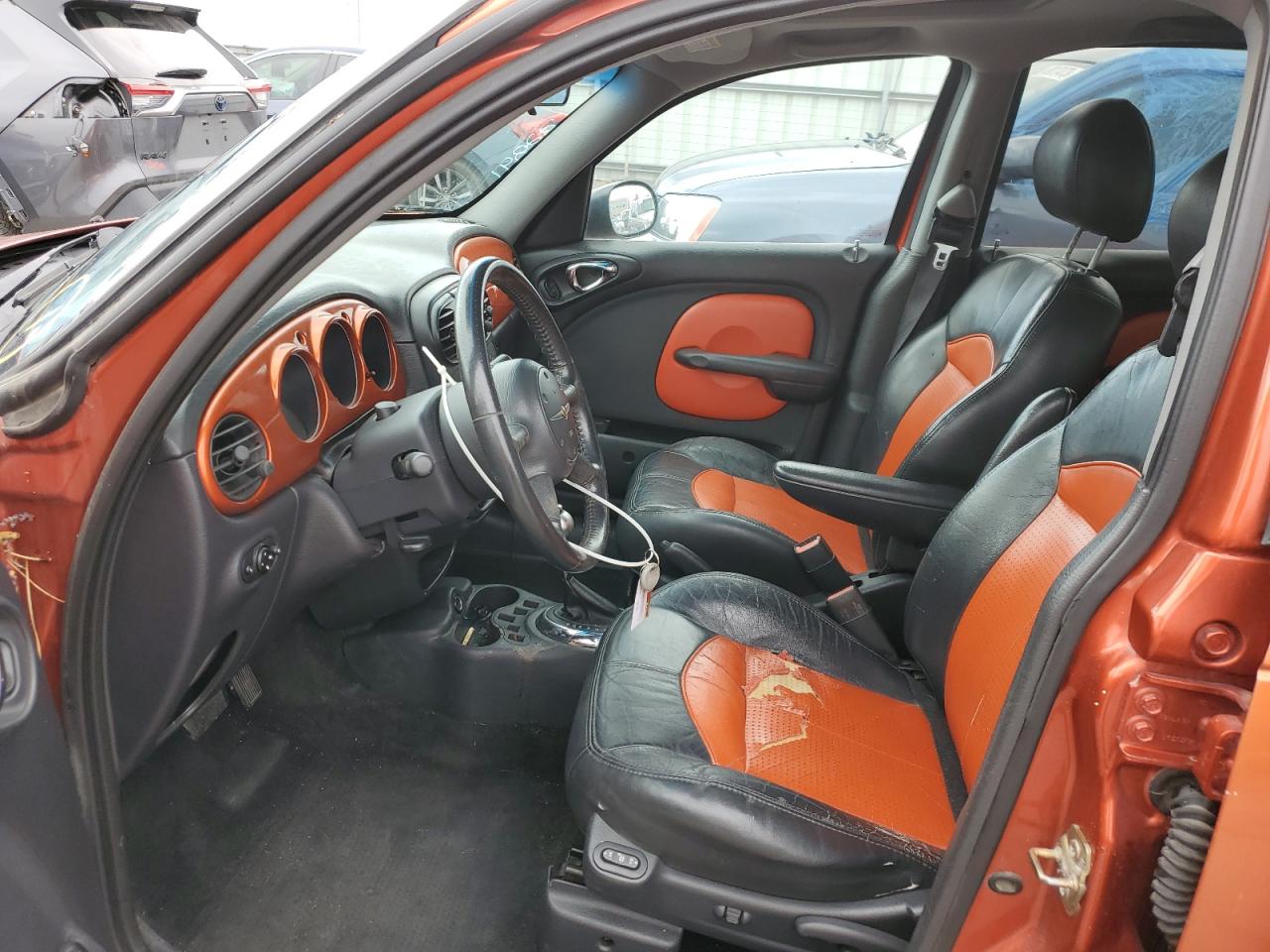 Photo 6 VIN: 3C8FY78G23T618259 - CHRYSLER PT CRUISER 